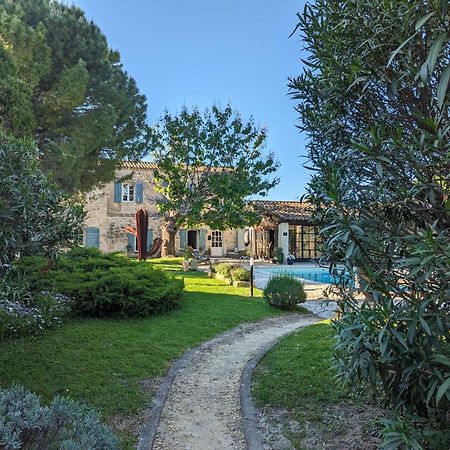 Mas Armelin Bed & Breakfast Tarascon Exterior photo